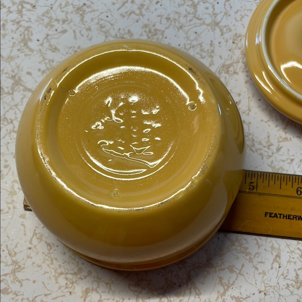 Yellow Ceramic Lidded Bowl - Picture 4 of 4